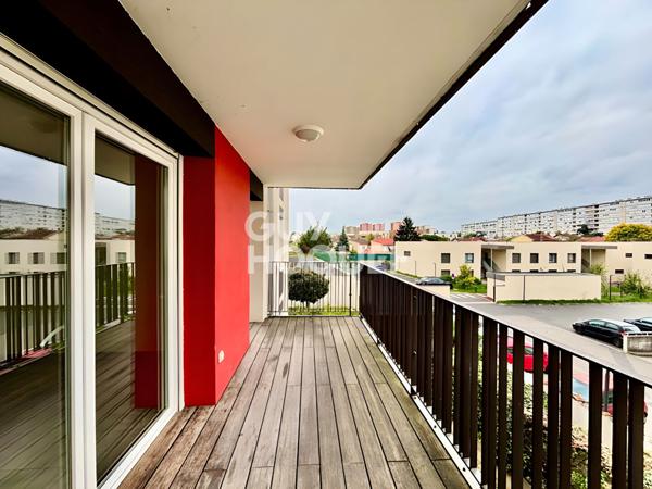 Appartement T3 récent à Bron - Référence 6427