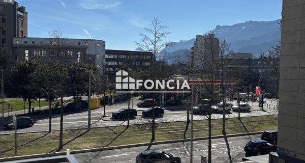 À vendre Appartement 4 pièces 68.73 m² - Grenoble 38000