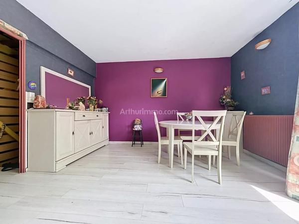 Vente                                                      Maison
                        
                     5 pièces                                         à Reims