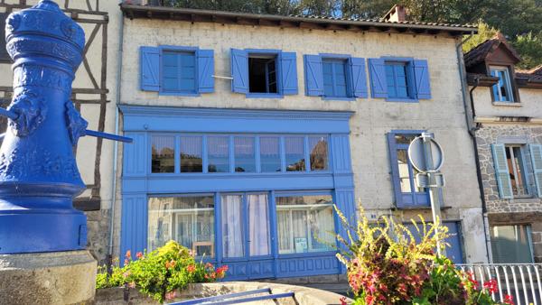 Maison de village atypique