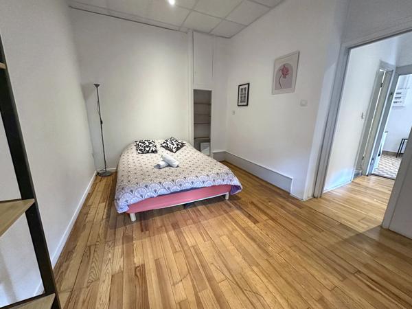 Colmar centre-ville – Rue Roesselmann | Immeuble de rapport de 5 lots avec jardin et terrasse, 580 000 € FAI