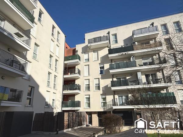 Appartement quatre pièces dans quartier récent