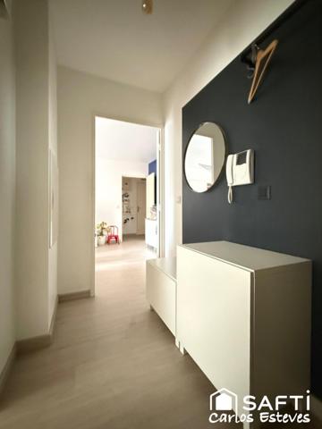 Appartement quatre pièces dans quartier récent