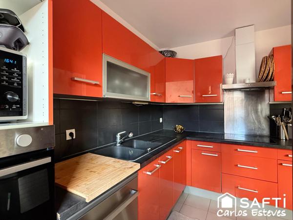 Appartement quatre pièces dans quartier récent