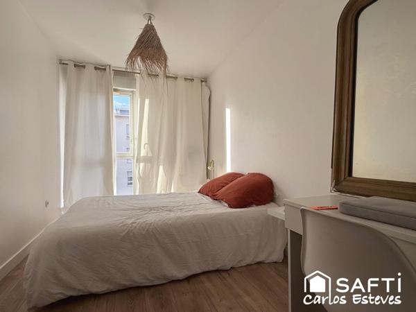 Appartement quatre pièces dans quartier récent