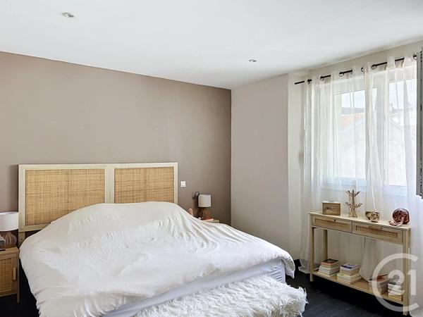Appartement à vendre  4 pièces - 166,59 m 2   EPINAL  - 88
