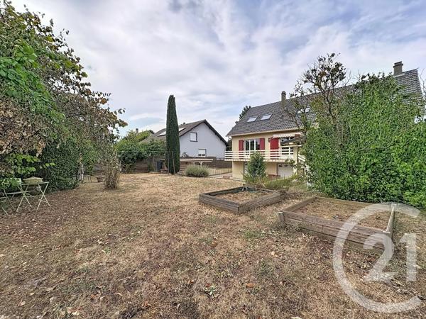 Maison à vendre  7 pièces - 215 m 2   BERTRANGE  - 57