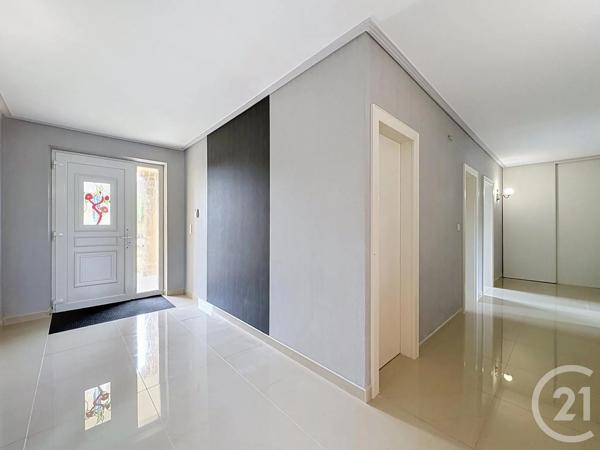 Maison à vendre  7 pièces - 215 m 2   BERTRANGE  - 57