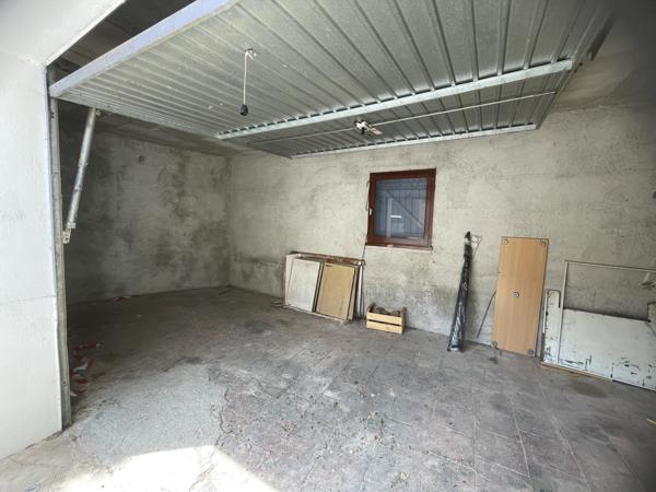 Carcès (83570) CARCES. INVESTISSEMENT/ RENTABILITE LOCATIVE / HABITATION PRINCIPALE Grande Maison de village sans mitoyenneté