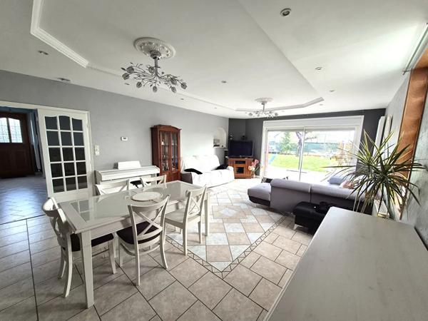 Maison à vendre 7 pièces 196m² Achicourt (62217)
