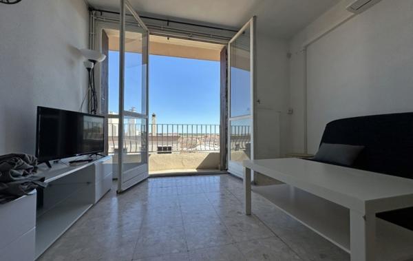 Vente Appartement P2 centre-ville à 5 mn des Arènes à rénover Nimes   