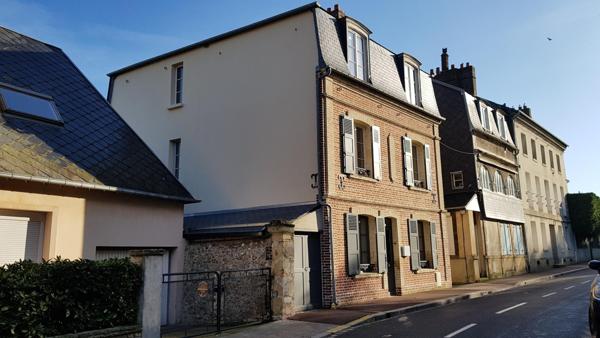 Maison à HONFLEUR, 14600 - 12 pièces 240m²