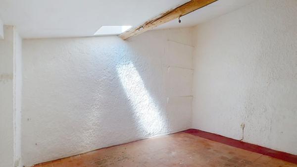 Immeuble à vendre à Carpentras - 104 m² - 2 appartements