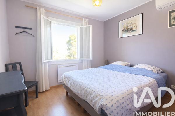 Maison à vendre 6 pièces 135 m² Peyrolles-en-Provence
