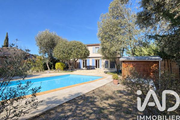Maison à vendre 6 pièces 135 m² Peyrolles-en-Provence