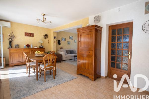 Maison à vendre 6 pièces 135 m² Peyrolles-en-Provence