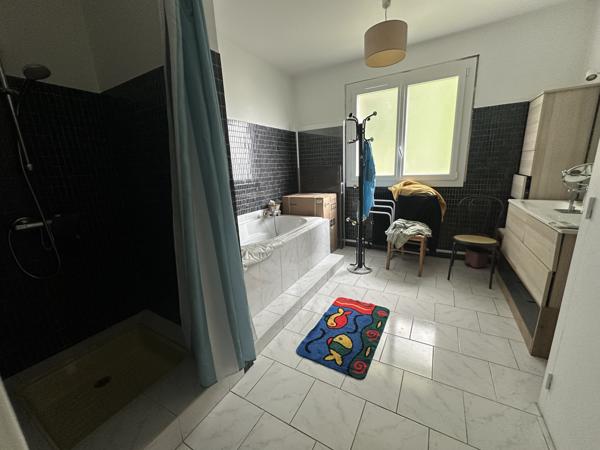 Maison 5 pièces - 142 m²