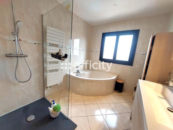 Maison 7 pièces - 200 m² Bien prestige