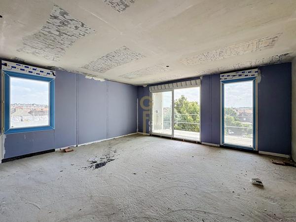 Spacieux T4 avec vue sur les toits de La Madeleine