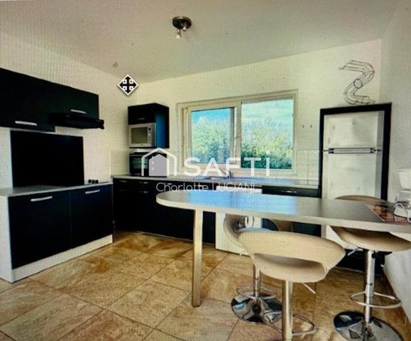 PROPRIETE AU CALME VUE MER