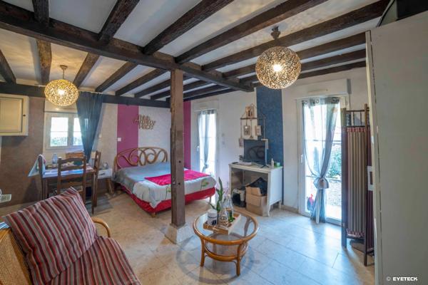 Maison bourgeoise à vendre 5 pièces SAINT GERMAIN DU PUY (18)