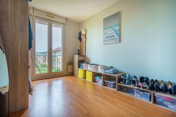 A VENDRE - TOURNEFEUILLE - Appartement T5 avec terrasse, garage, cave et parking