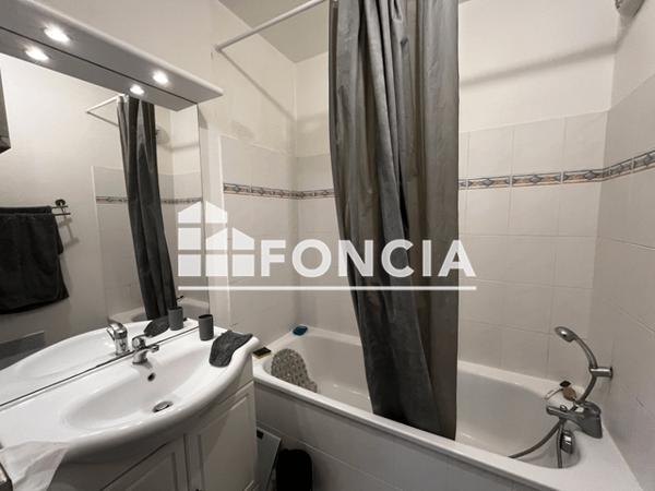 Location Appartement 2 pièces 46.57 m² - RESIDENCE LES JARDINDS DE L'ISLE Perigueux 24000