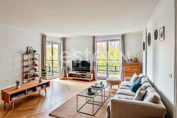 Grand Appartement T4 3 chambres aux Terrasses de Tassigny avec cave ,place de parking et garage- 69500 BRON