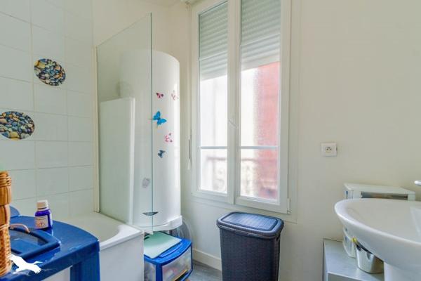 Immeuble à vendre 215 000 € Magny-en-Vexin 95 m² DPE D