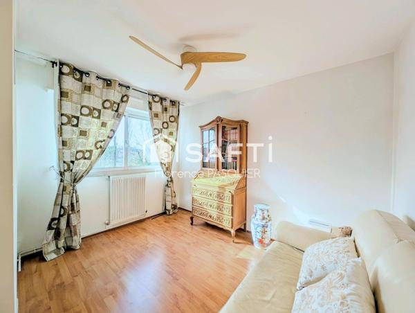 Pessac proche centre – T4 bis lumineux avec balcon, loggia, garage et cave