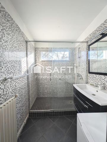 Pessac proche centre – T4 bis lumineux avec balcon, loggia, garage et cave