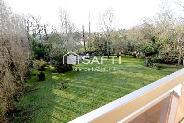 Pessac proche centre – T4 bis lumineux avec balcon, loggia, garage et cave