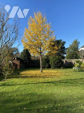 MAISON DE CHARME THEIX NOYALO Bourg