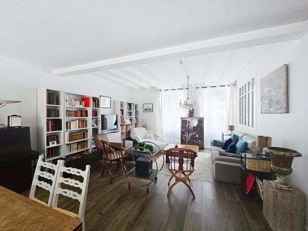 Maison familiale de charme avec cinq chambres