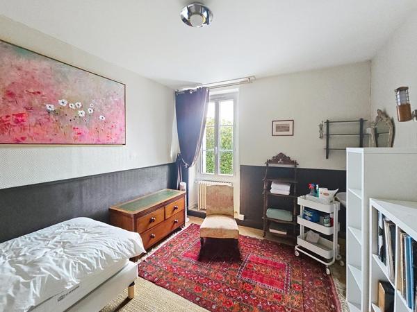 Maison familiale de charme avec cinq chambres