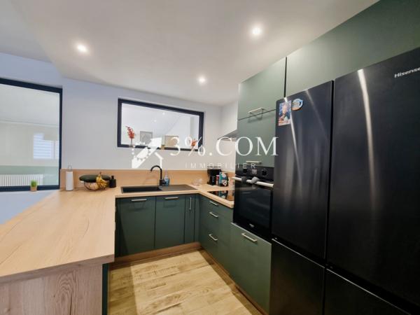 Maison
                                                                                                                                                                                                                                                                                                                        5 pièce(s)                                                                                                                                                                                                          3 chambre(s)                                                                                                                                                                                                          96.75  m²