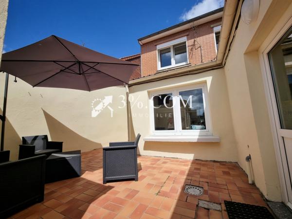 Maison
                                                                                                                                                                                                                                                                                                                        5 pièce(s)                                                                                                                                                                                                          3 chambre(s)                                                                                                                                                                                                          96.75  m²