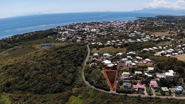Terrain à SAINTE-ANNE, 97180 - 846m²
