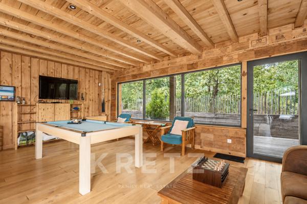 LACANAU-LAC – LES BAÏNASSES | 325m² À L’ESPRIT LACUSTRE, ACCÈS PRIVÉ AU LAC