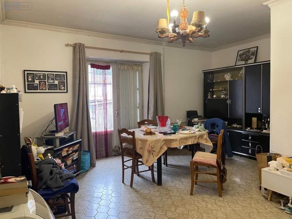 Maison à vendre à Moulay en Mayenne (53100), ref : 046/729