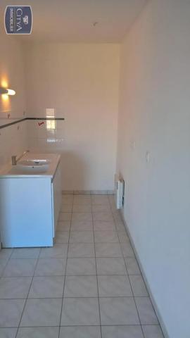 Appartement à louer 2 pièces 45.49m² Ludon-Médoc (33290)