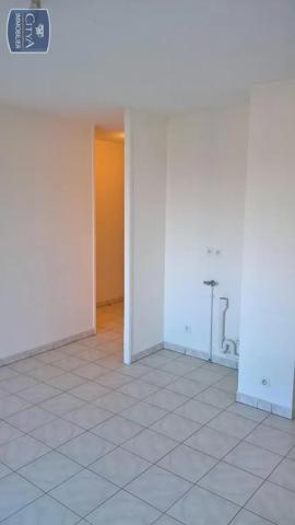 Appartement à louer 2 pièces 45.49m² Ludon-Médoc (33290)