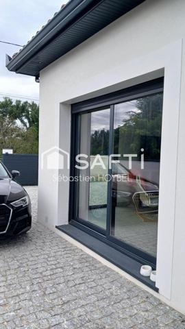 Maison contemporaine neuve de type 4 – 122,77 m² habitables