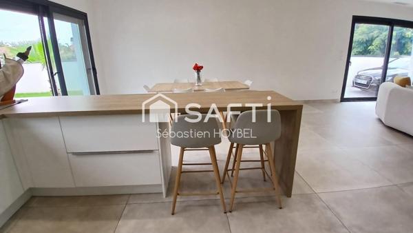 Maison contemporaine neuve de type 4 – 122,77 m² habitables