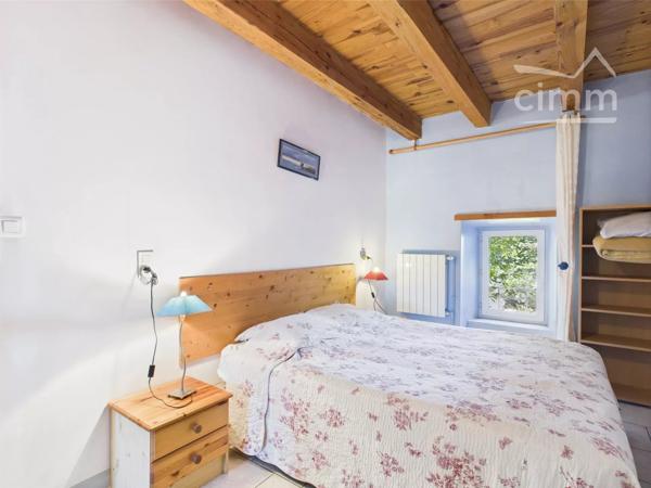 🌿 Deux maisons en pleine nature à deux pas de Les Vans – Charme, calme et potentiel d’accueil