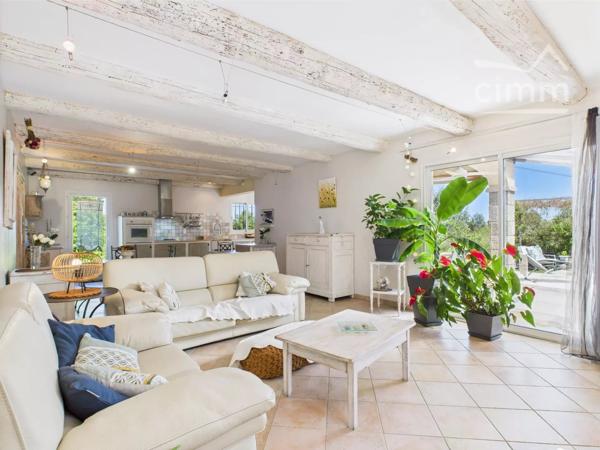 🌿 Deux maisons en pleine nature à deux pas de Les Vans – Charme, calme et potentiel d’accueil