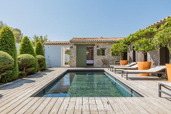 Villa aux airs de vacances entre vignes et plage