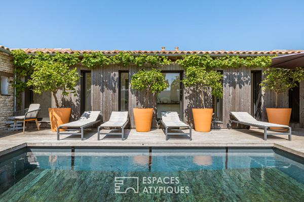 Villa aux airs de vacances entre vignes et plage