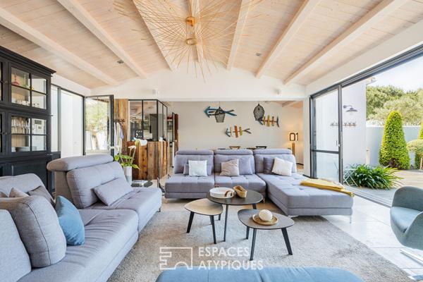 Villa aux airs de vacances entre vignes et plage