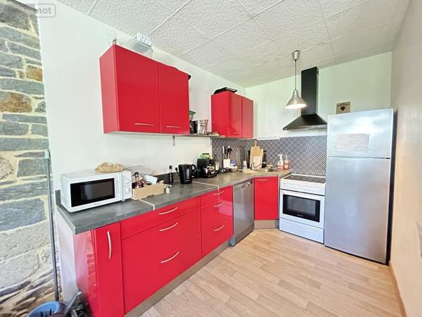 Immeuble à vendre à Guer dans le Morbihan (56380), ref : 56046-1300